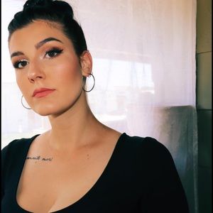 Meet your Posher, Taylor